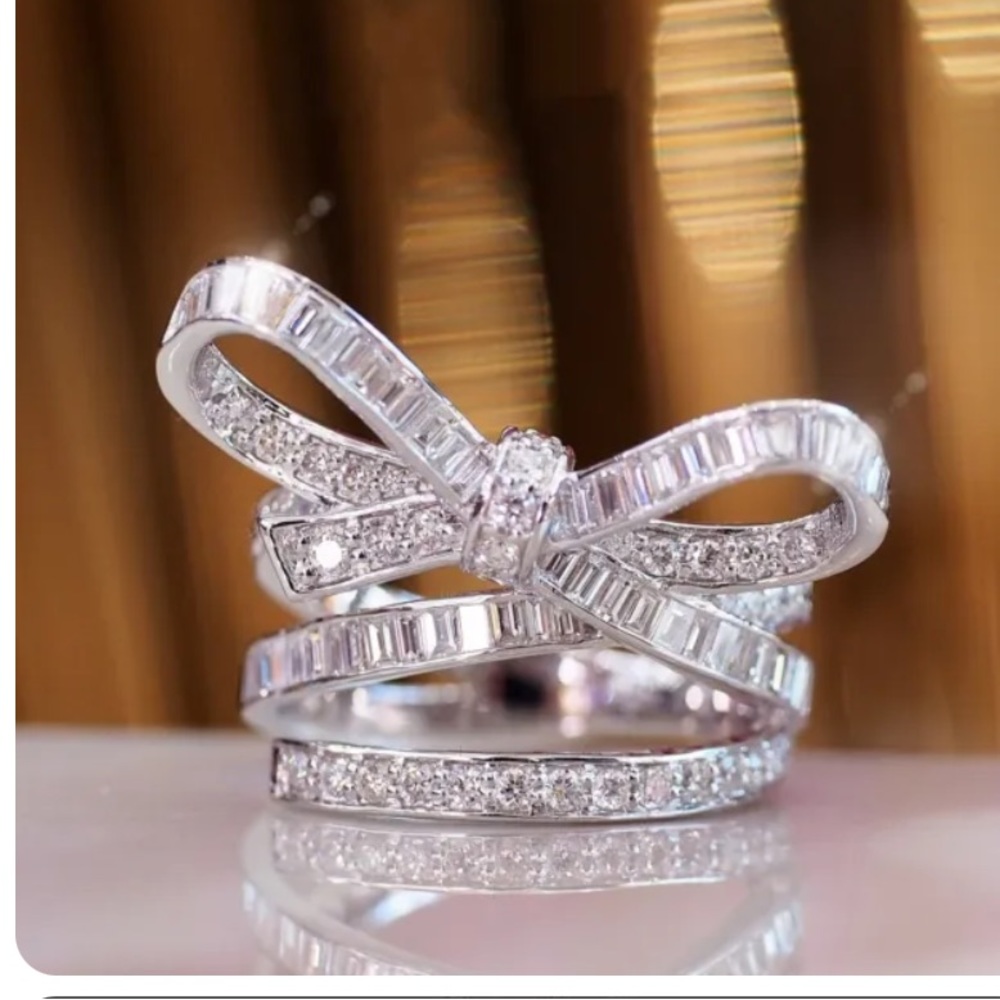 - - 14k White Gold Fint & Moissante Baguette’s Bow Ring Size  10